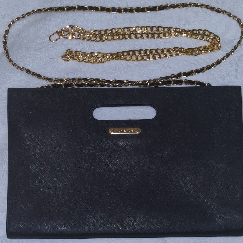 ✨MICHEAL KORS✨ *TILDA* Saffiano Leather Clutch